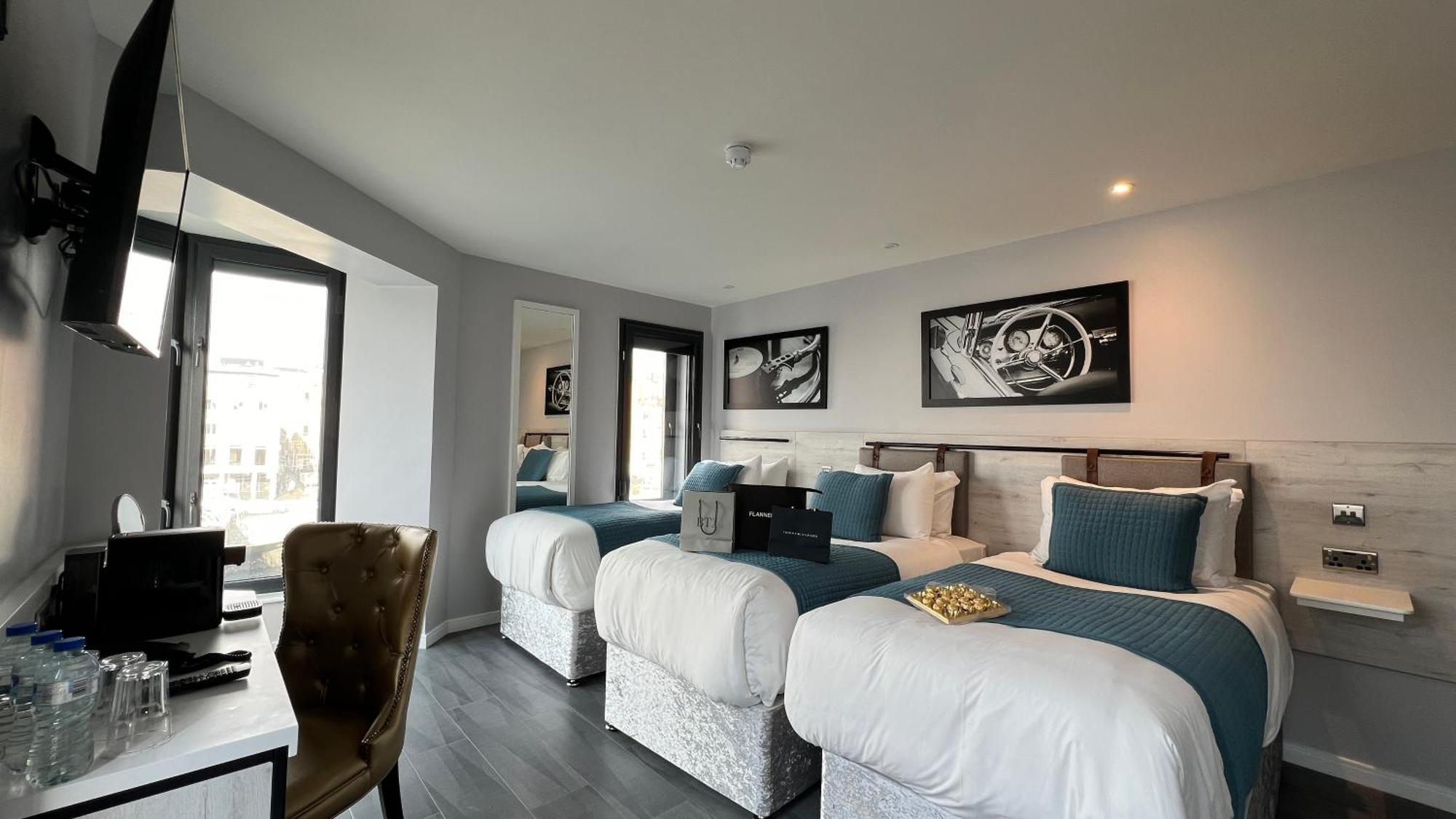 Wellington Temple Bar Hotel Дъблин Екстериор снимка